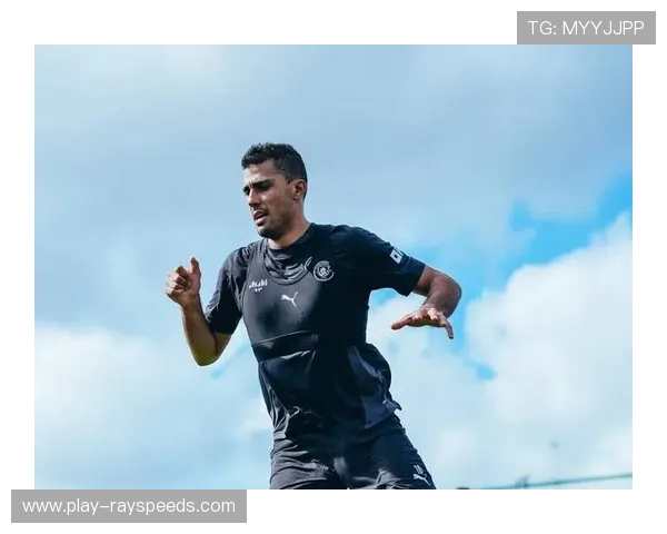 罗德里伤愈复出参与合练，曼城中场硬度迎关键提升